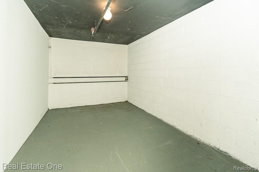 1113 N OLD WOODWARD Avenue Unit: 38