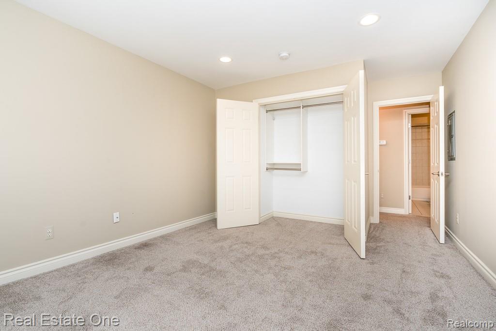 1113 N OLD WOODWARD Avenue Unit: 38