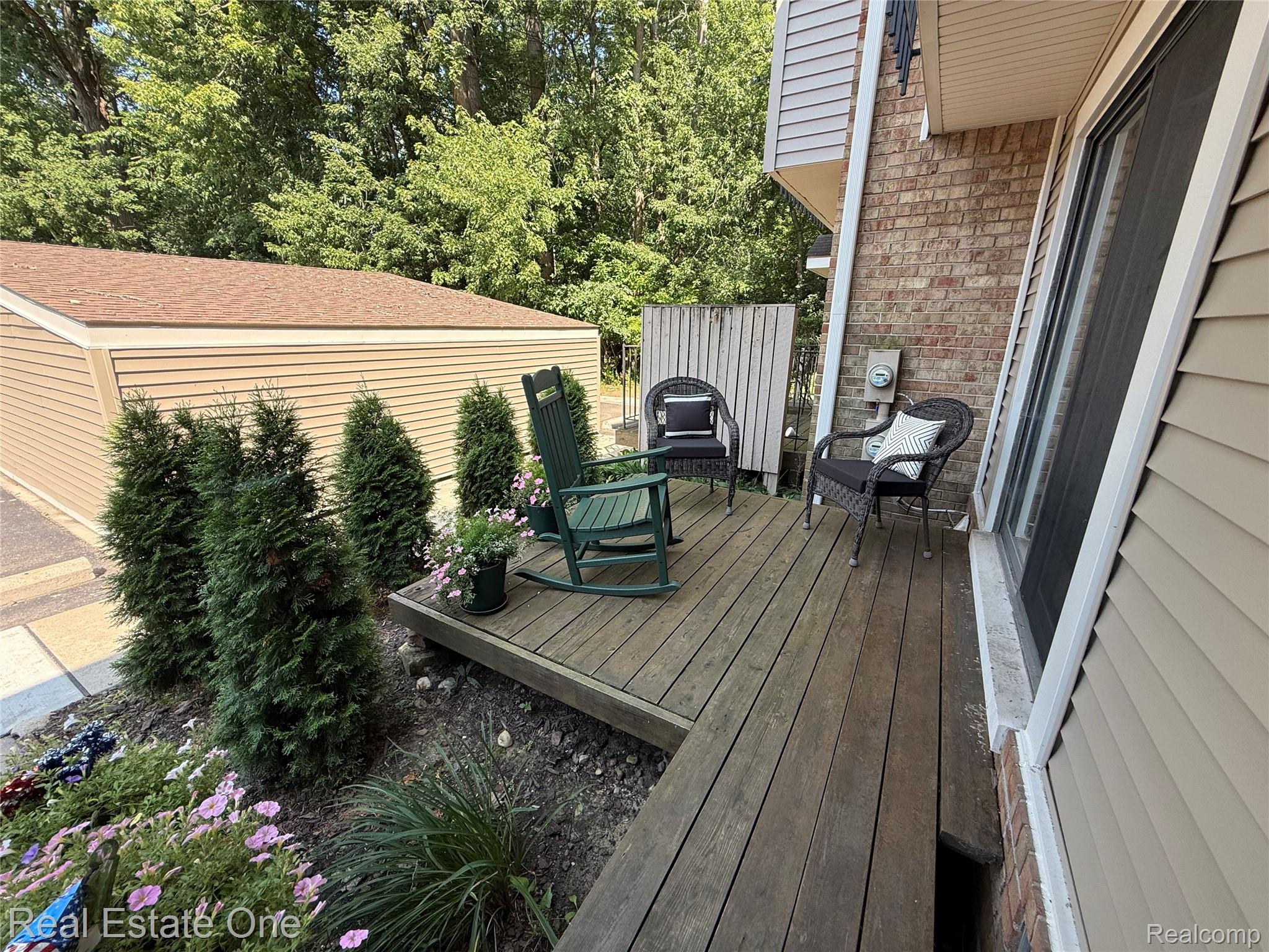 1403 Oakbrook E Unit: 93