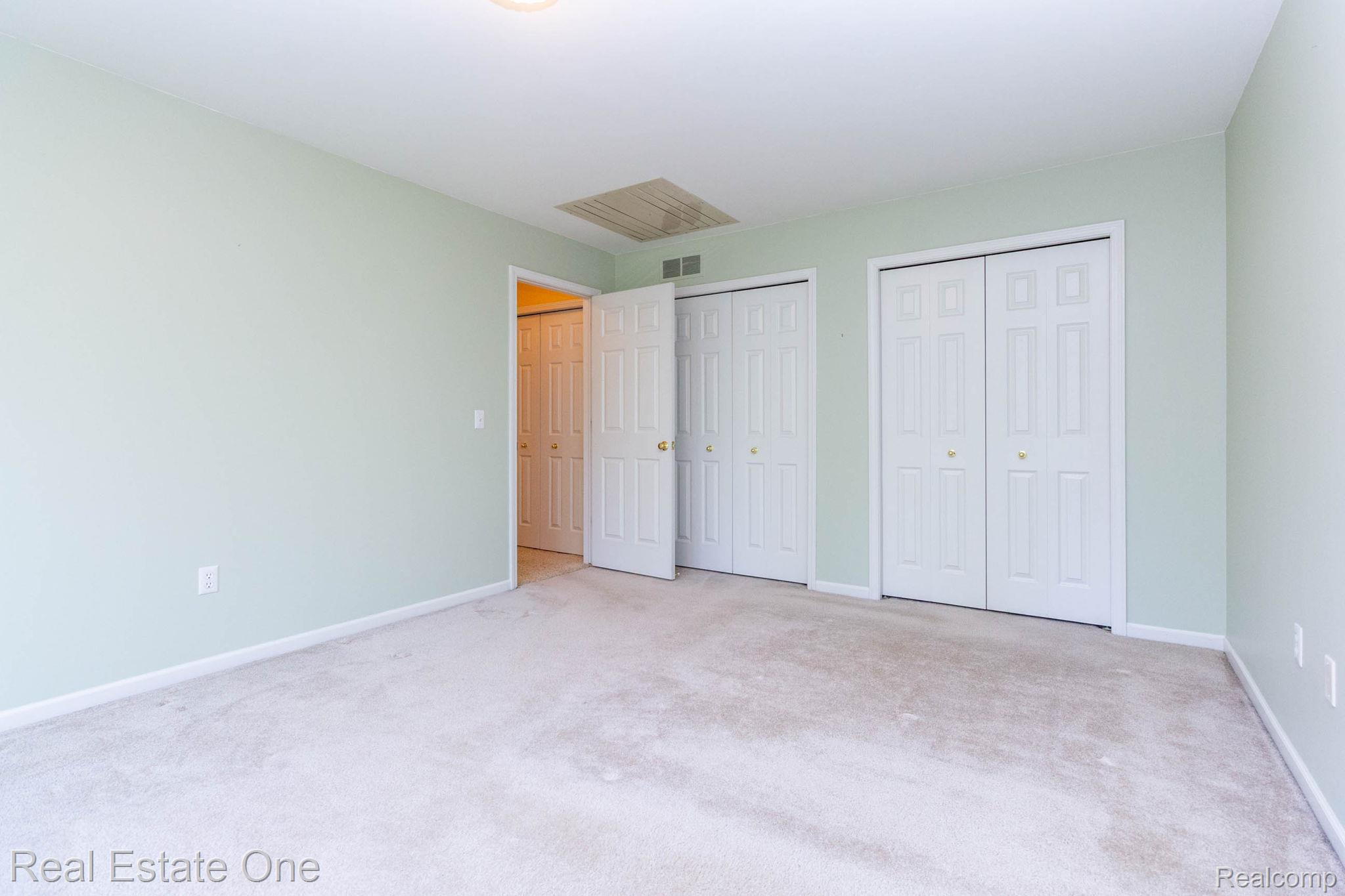 1459 Almond Drive