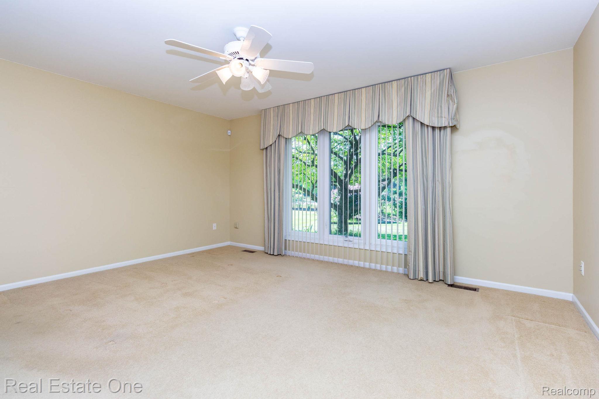 1459 Almond Drive