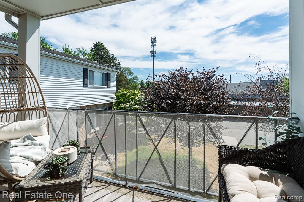 1121 Tienken Court