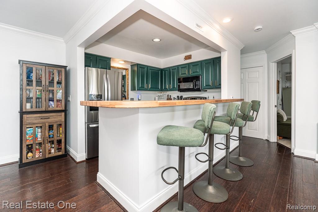 1121 Tienken Court