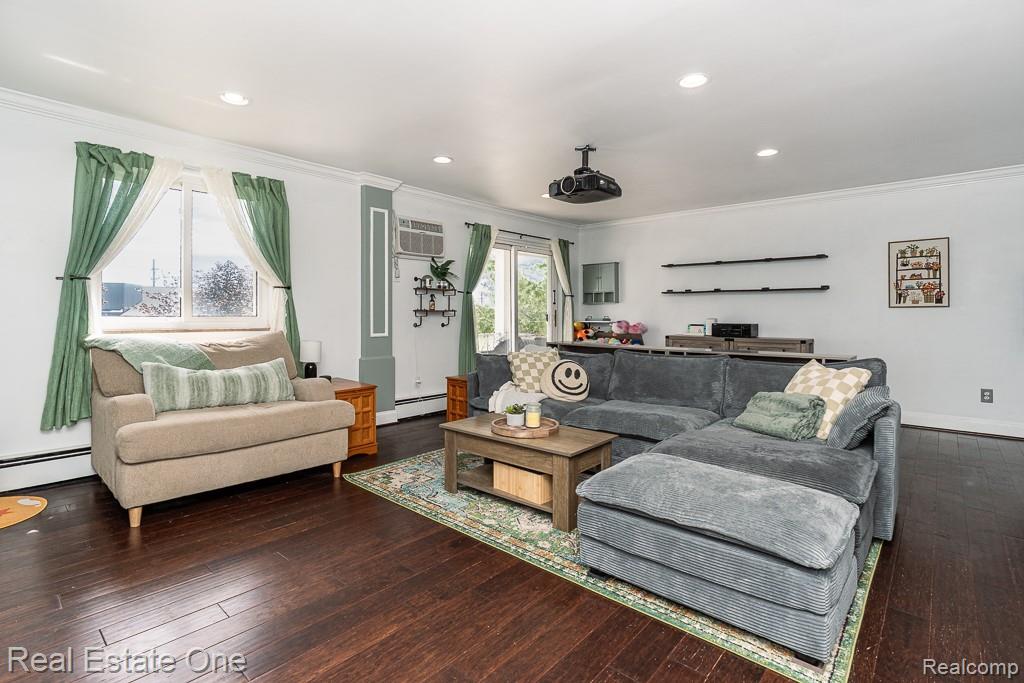 1121 Tienken Court