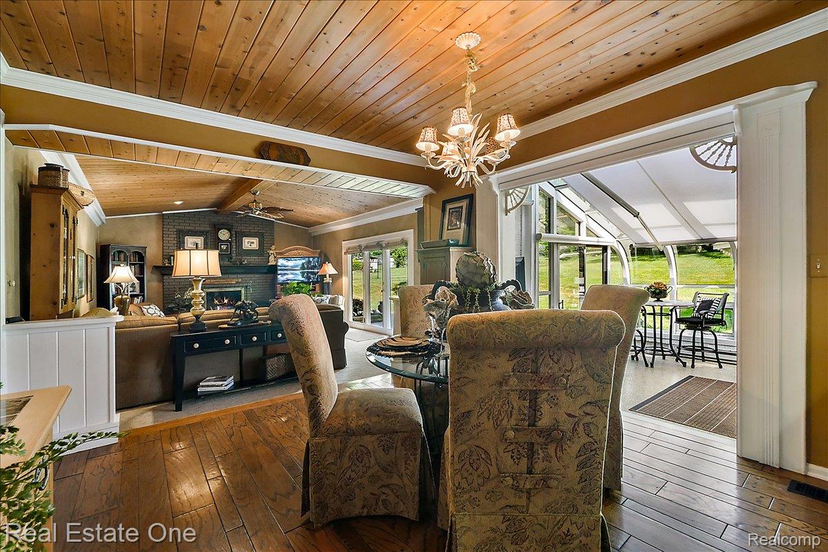 1854 Ludgate Lane
