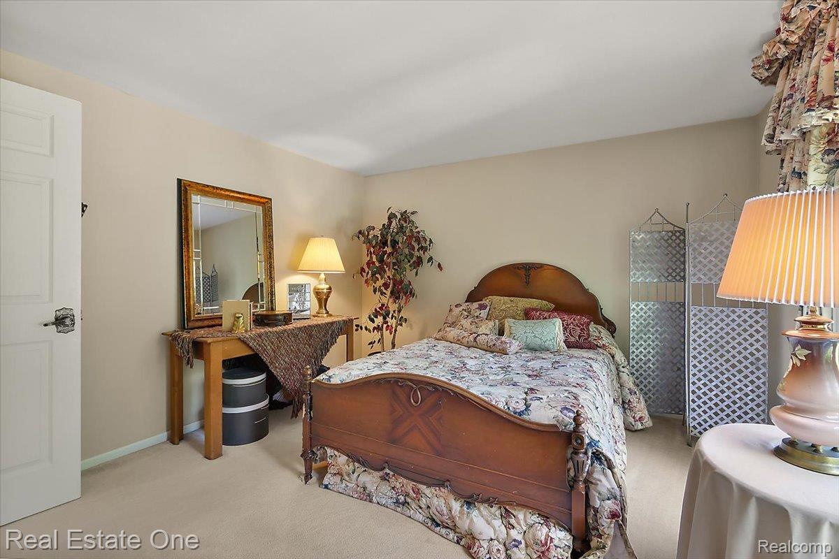 1854 Ludgate Lane