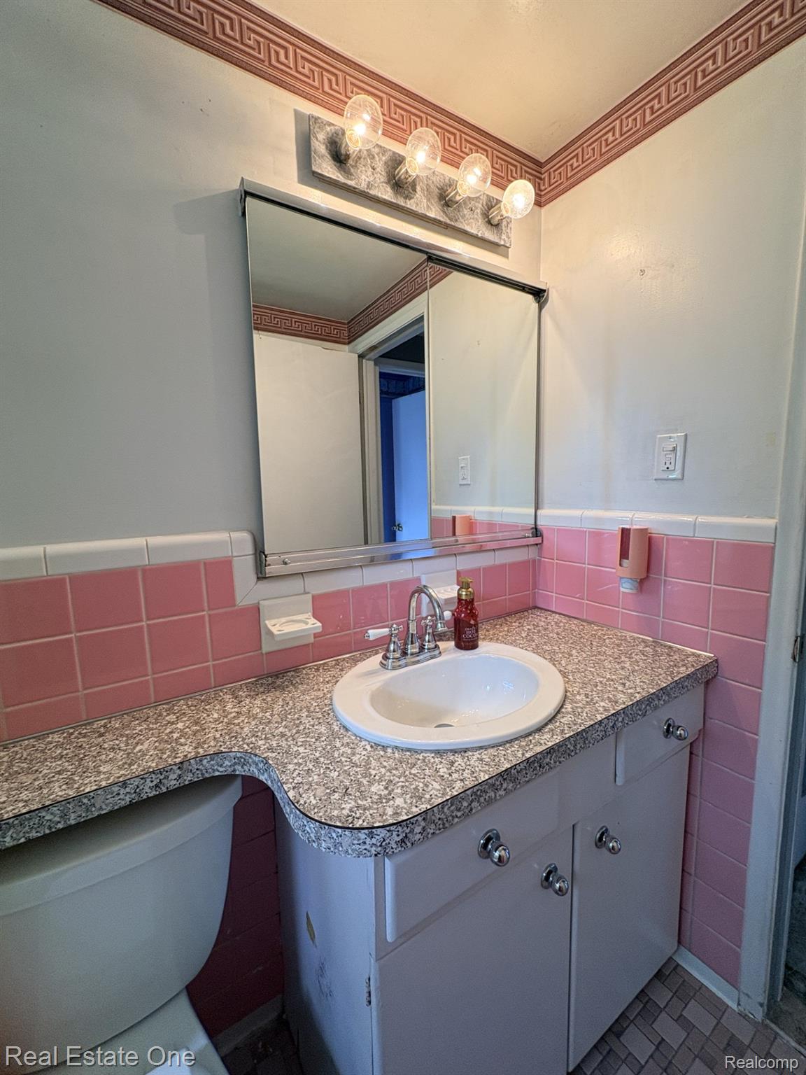 2523 Watonga Drive