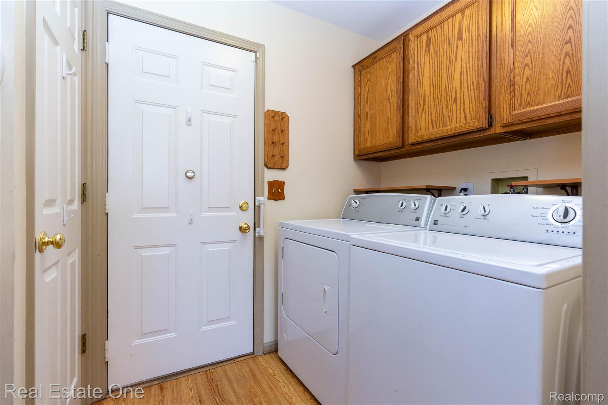 18801 Maple Circle N Unit: 13