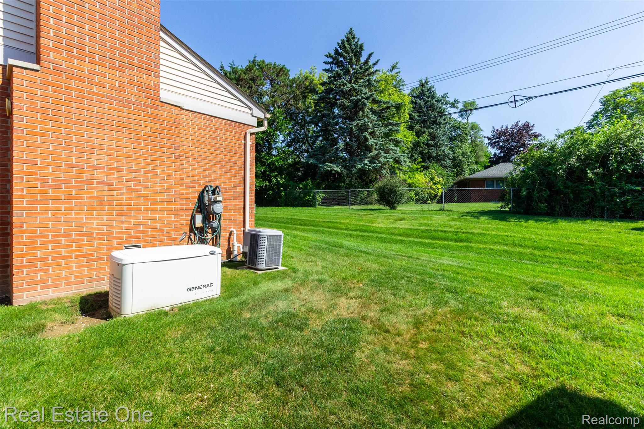 18801 Maple Circle N Unit: 13