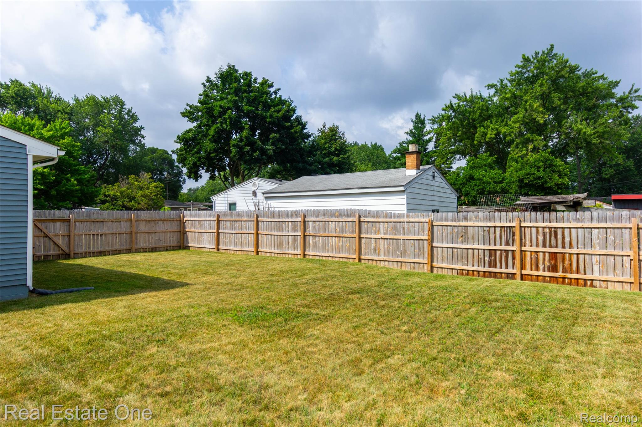 7354 N Shaker Drive