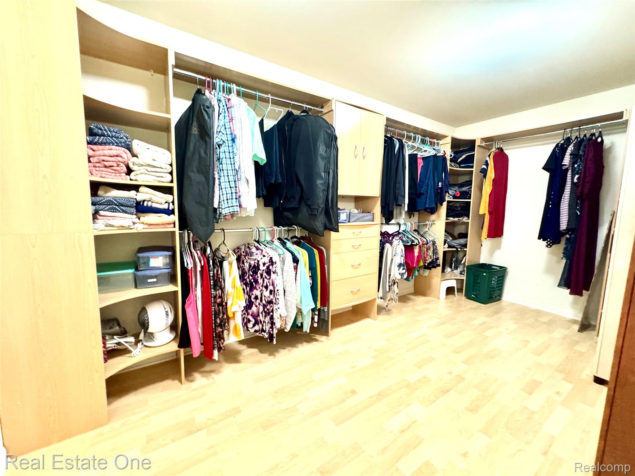 1215 Letica Drive