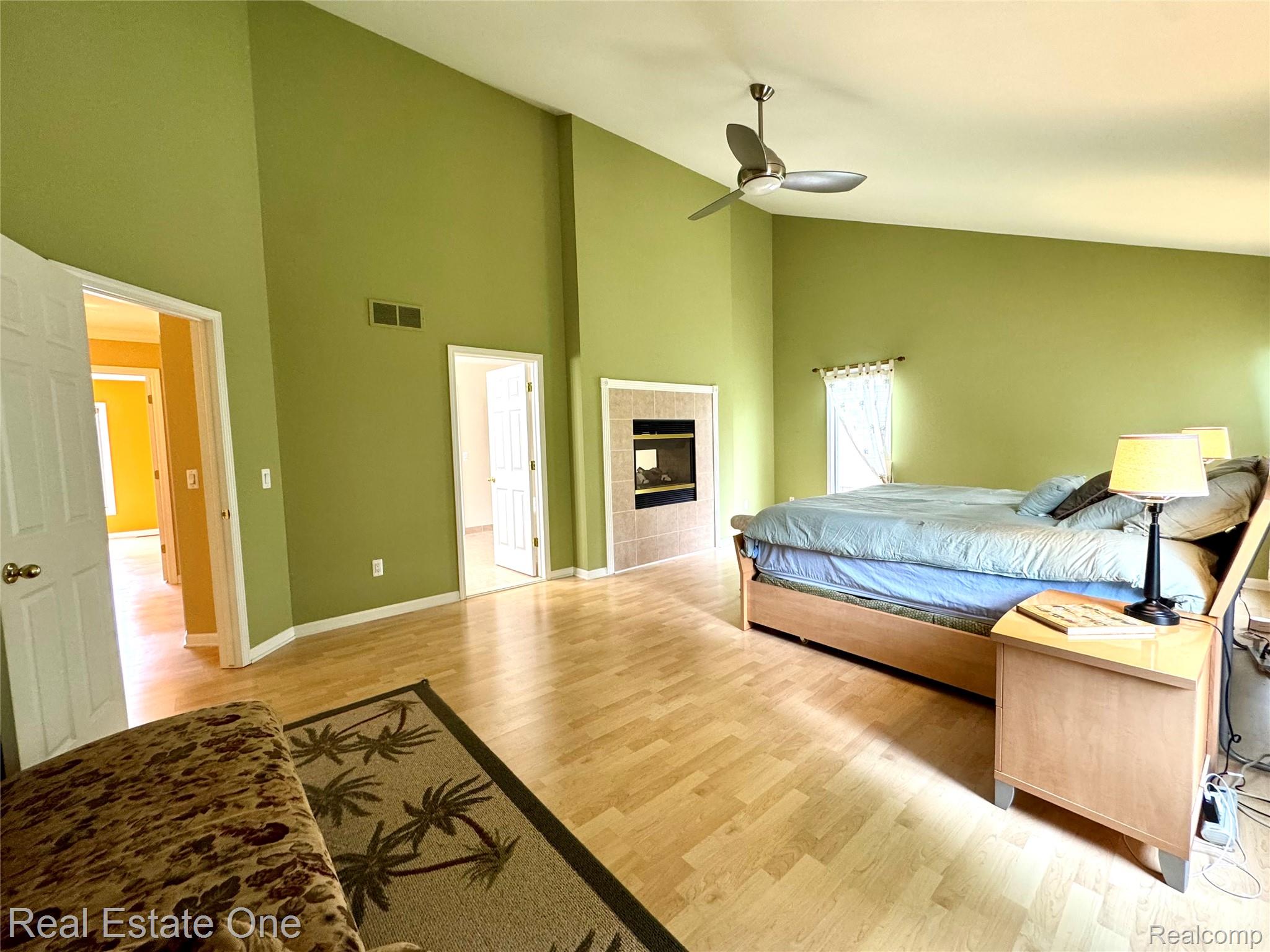 1215 Letica Drive