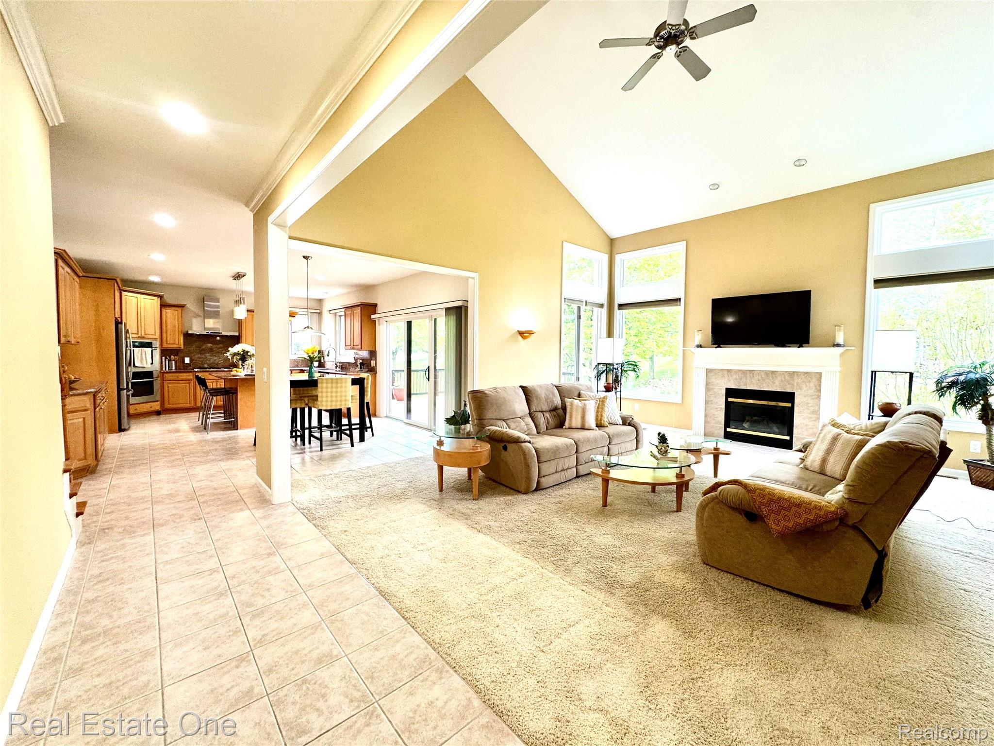 1215 Letica Drive