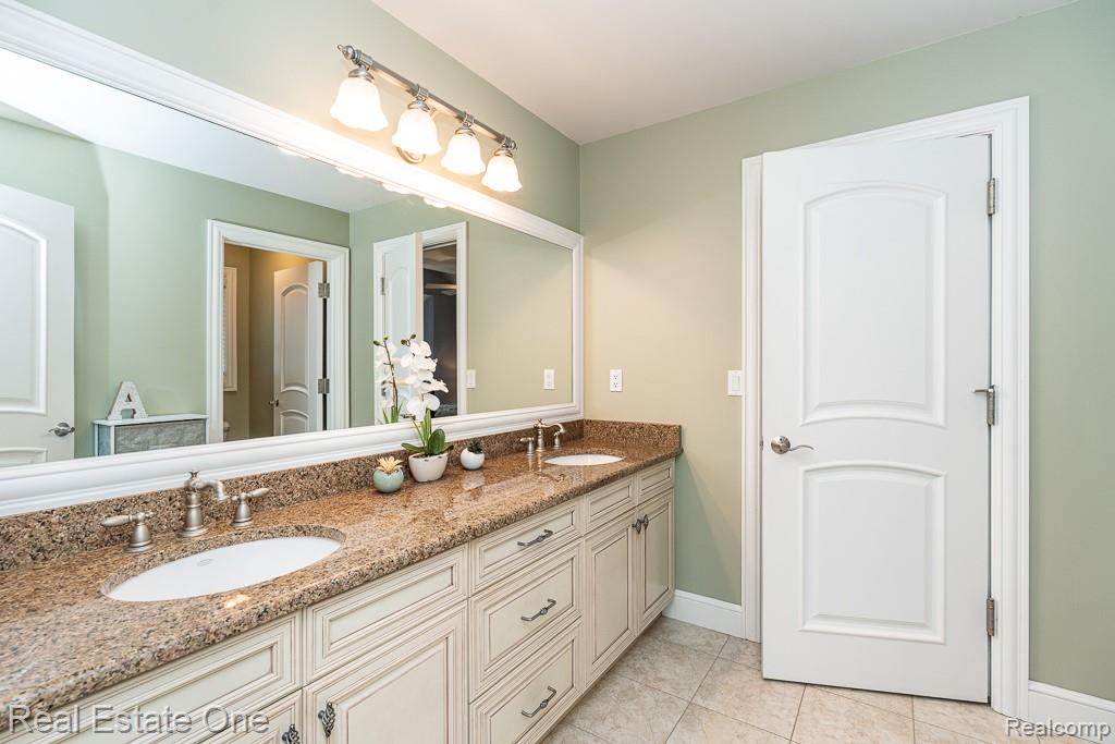 2737 Pebble Beach Drive
