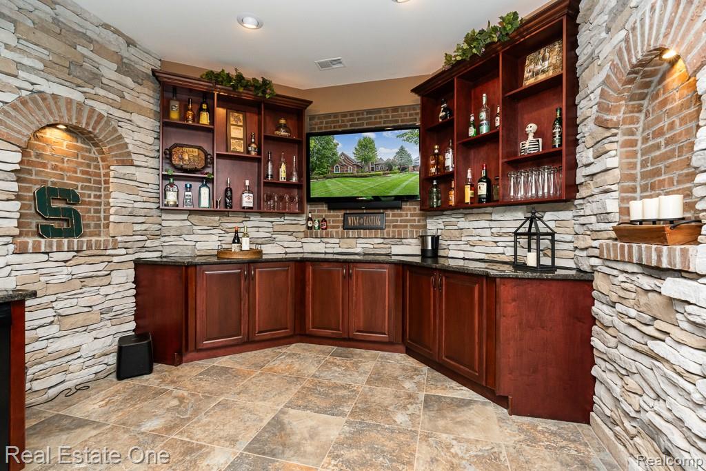 2737 Pebble Beach Drive