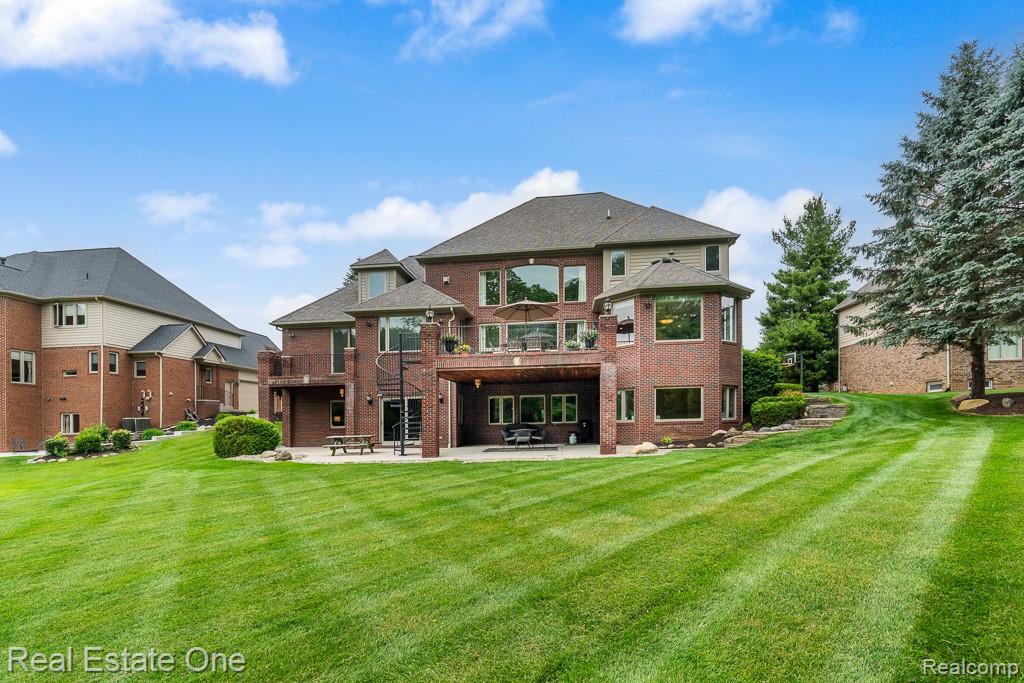 2737 Pebble Beach Drive