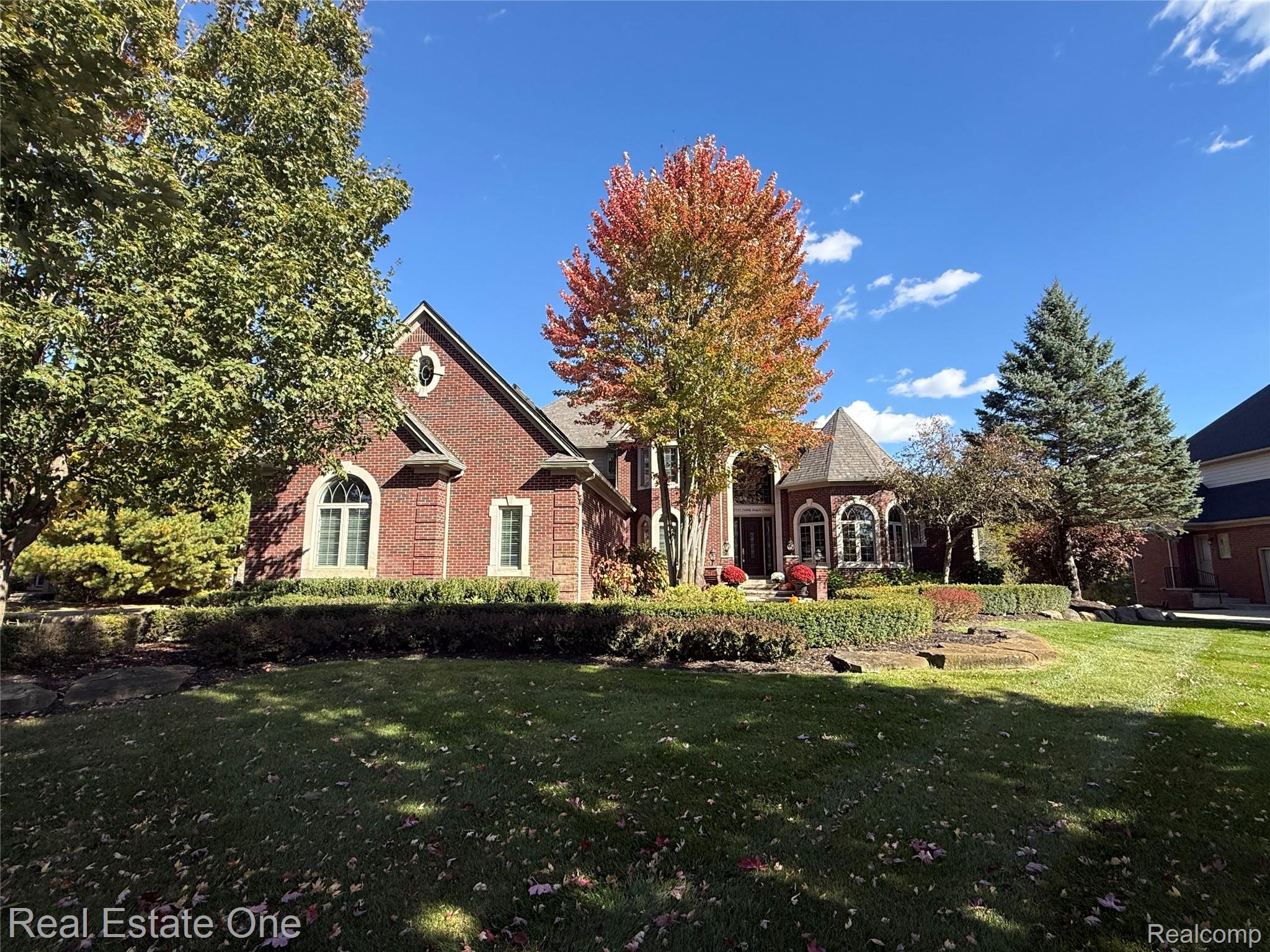 2737 Pebble Beach Drive