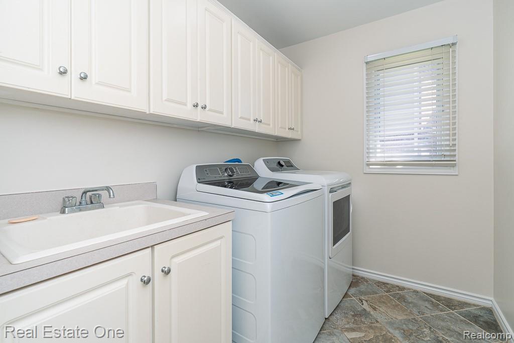 227 Bloomer Ridge Court