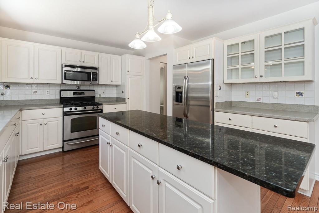 227 Bloomer Ridge Court