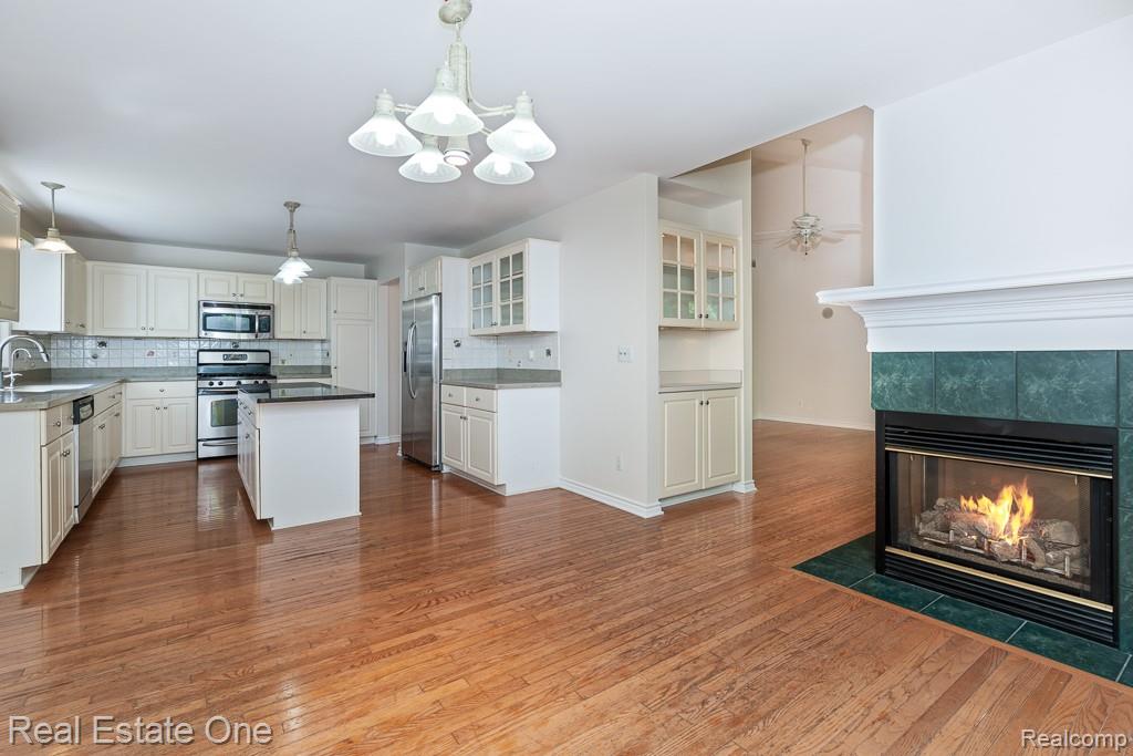 227 Bloomer Ridge Court