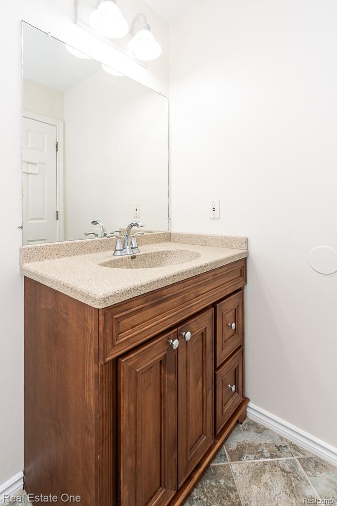 227 Bloomer Ridge Court