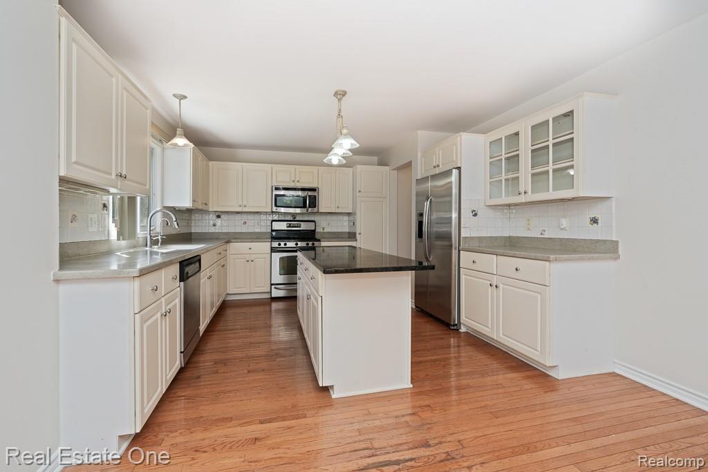 227 Bloomer Ridge Court