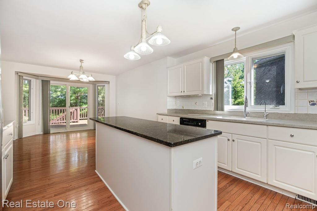 227 Bloomer Ridge Court