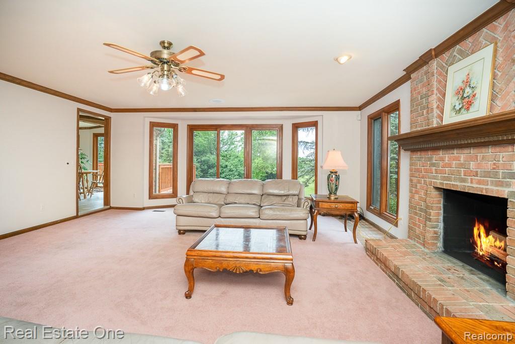 2898 Eagle Drive