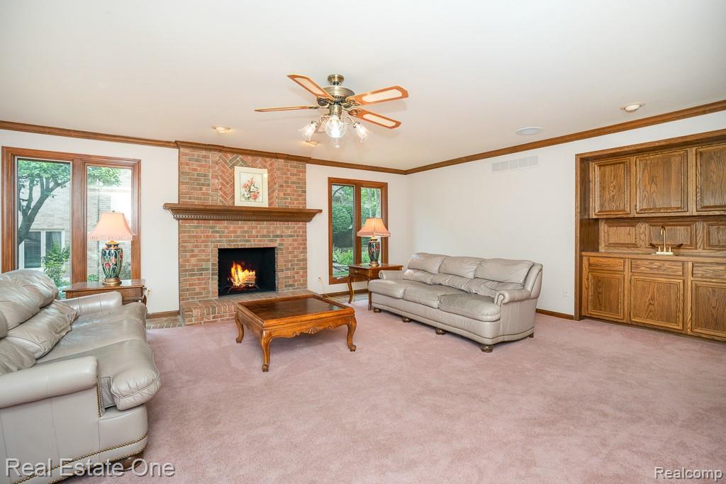 2898 Eagle Drive