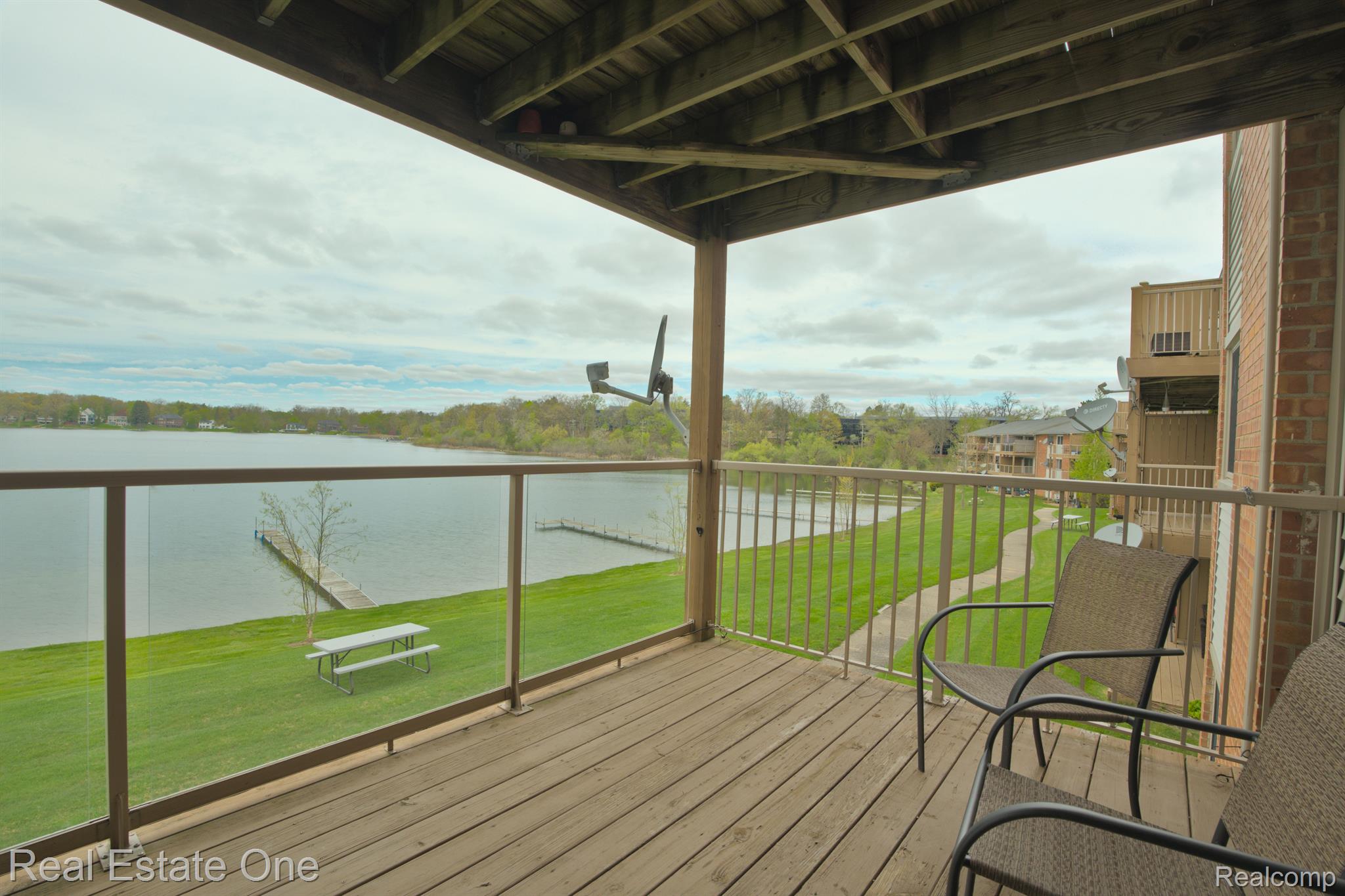 1944 KLINGENSMITH Road Unit: 41