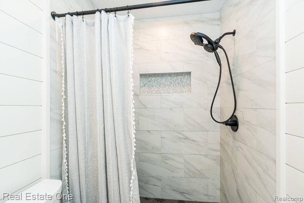 1222 Kings Cove Court Unit: 244