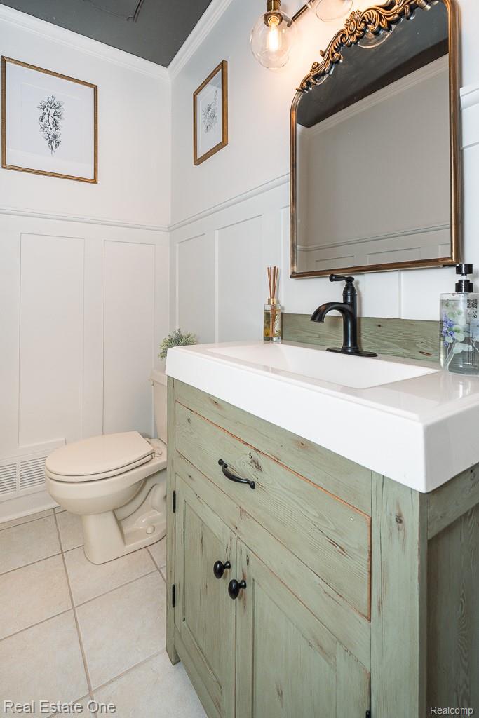 1222 Kings Cove Court Unit: 244