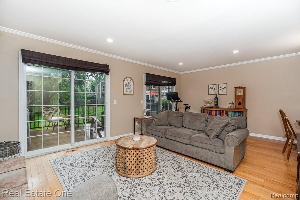 1222 Kings Cove Court Unit: 244