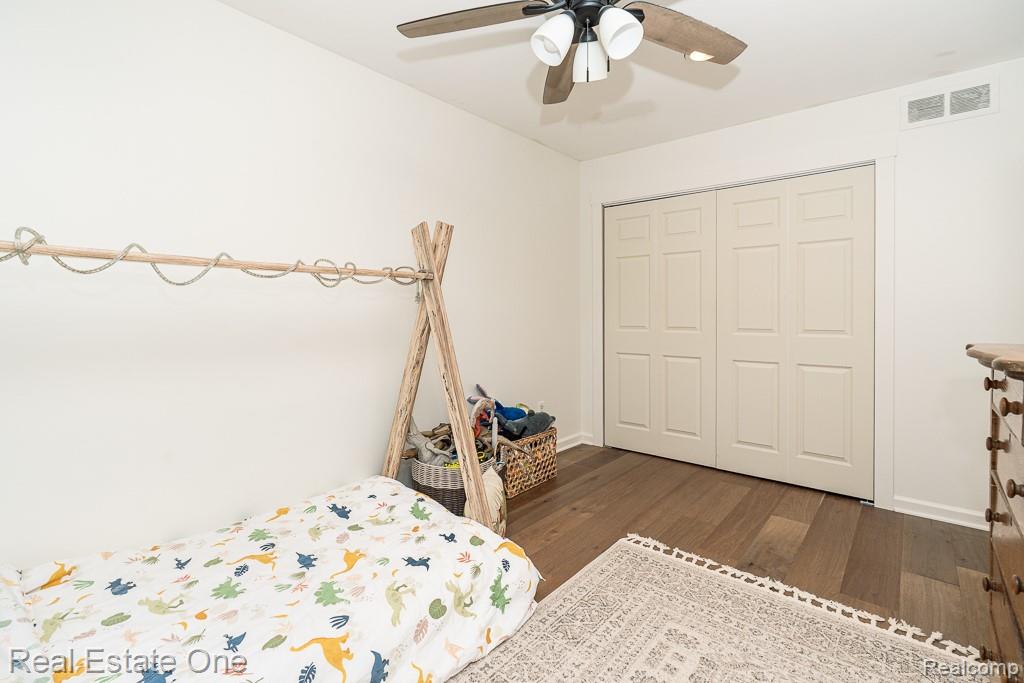 1222 Kings Cove Court Unit: 244