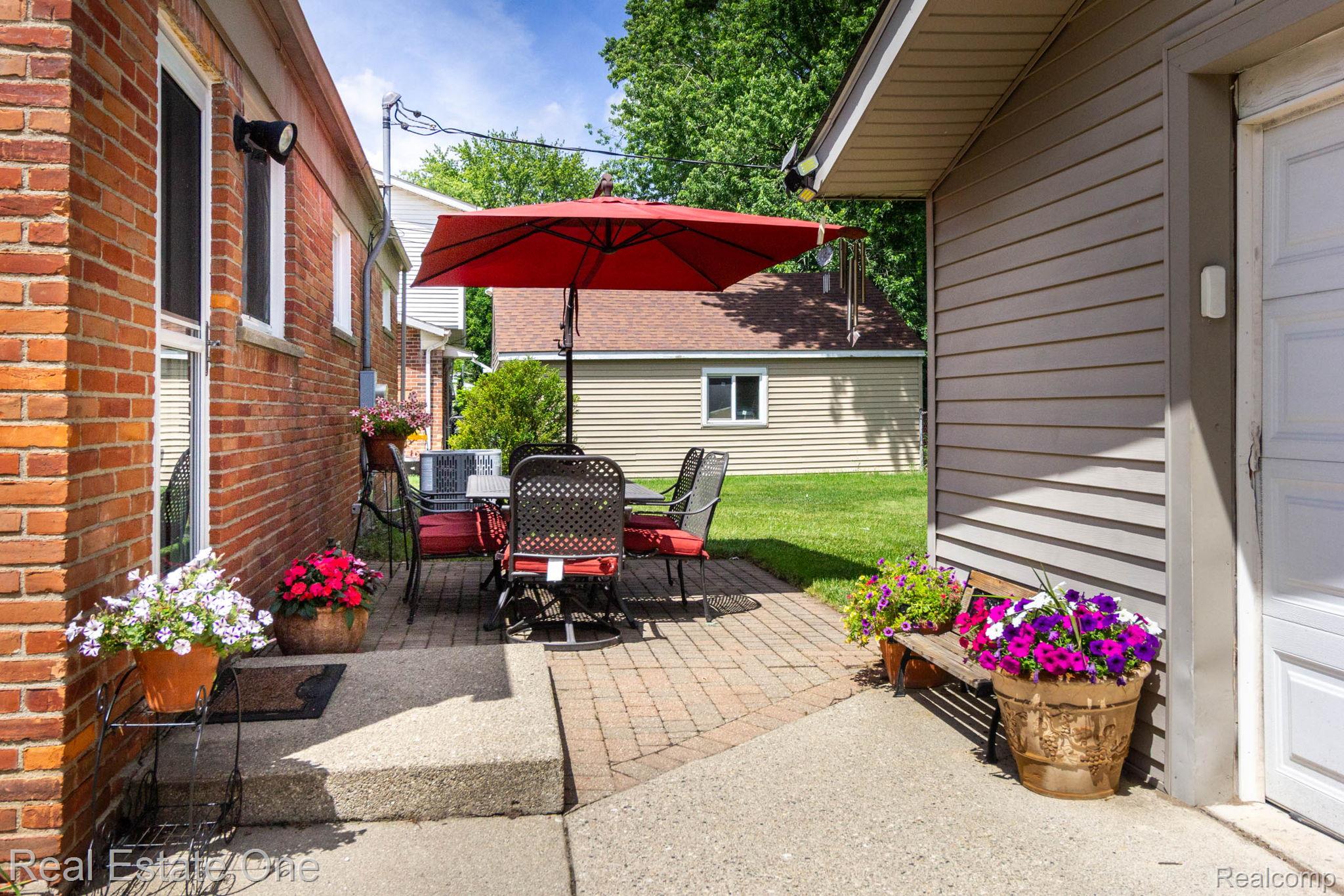 220 Winry Drive