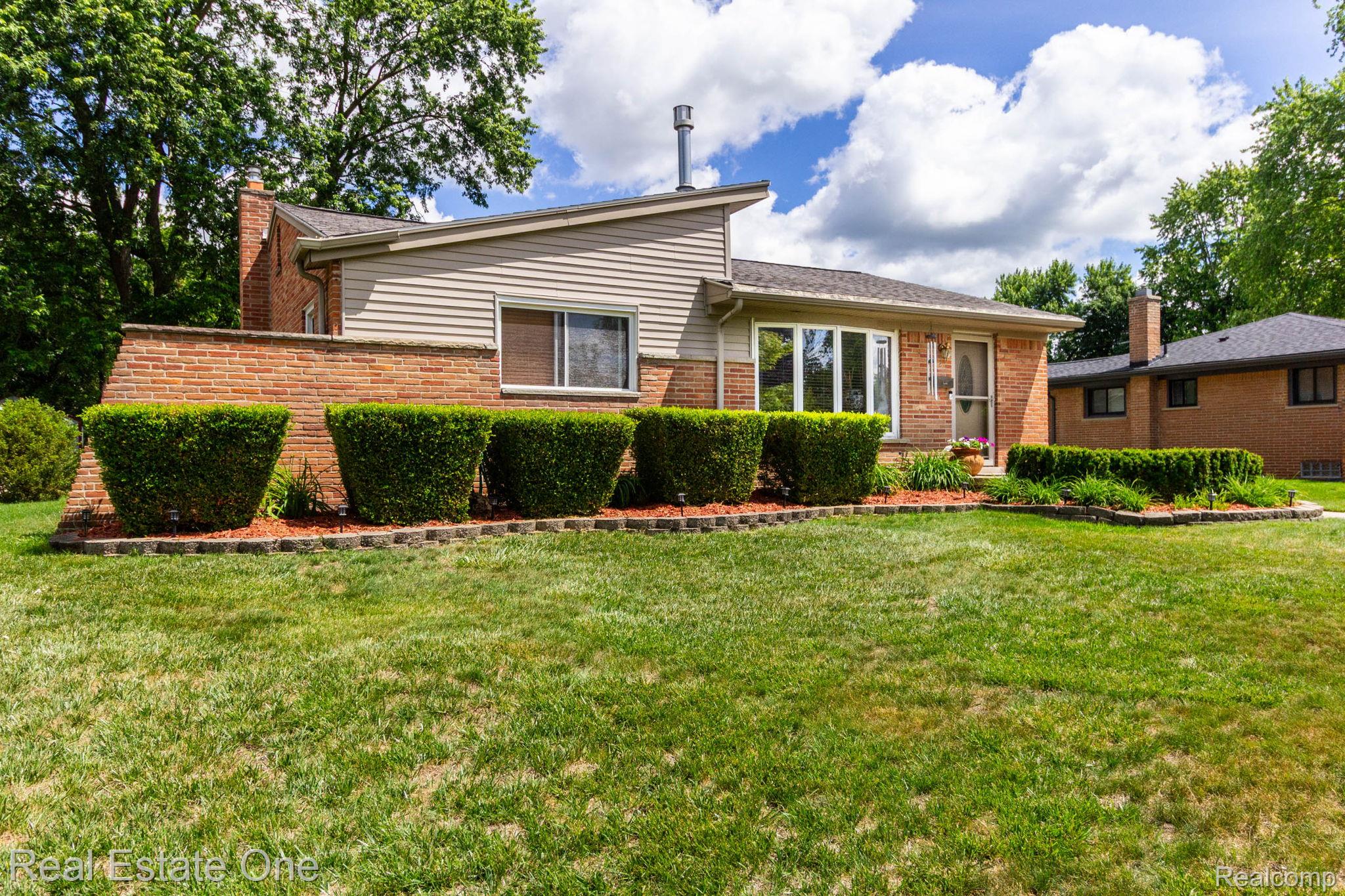 220 Winry Drive