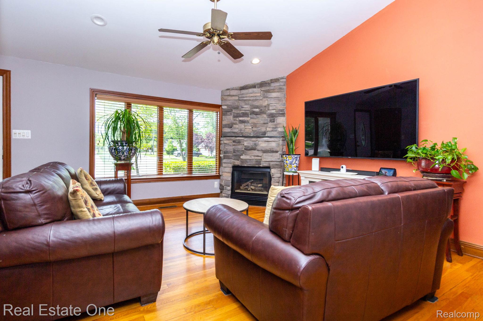 220 Winry Drive