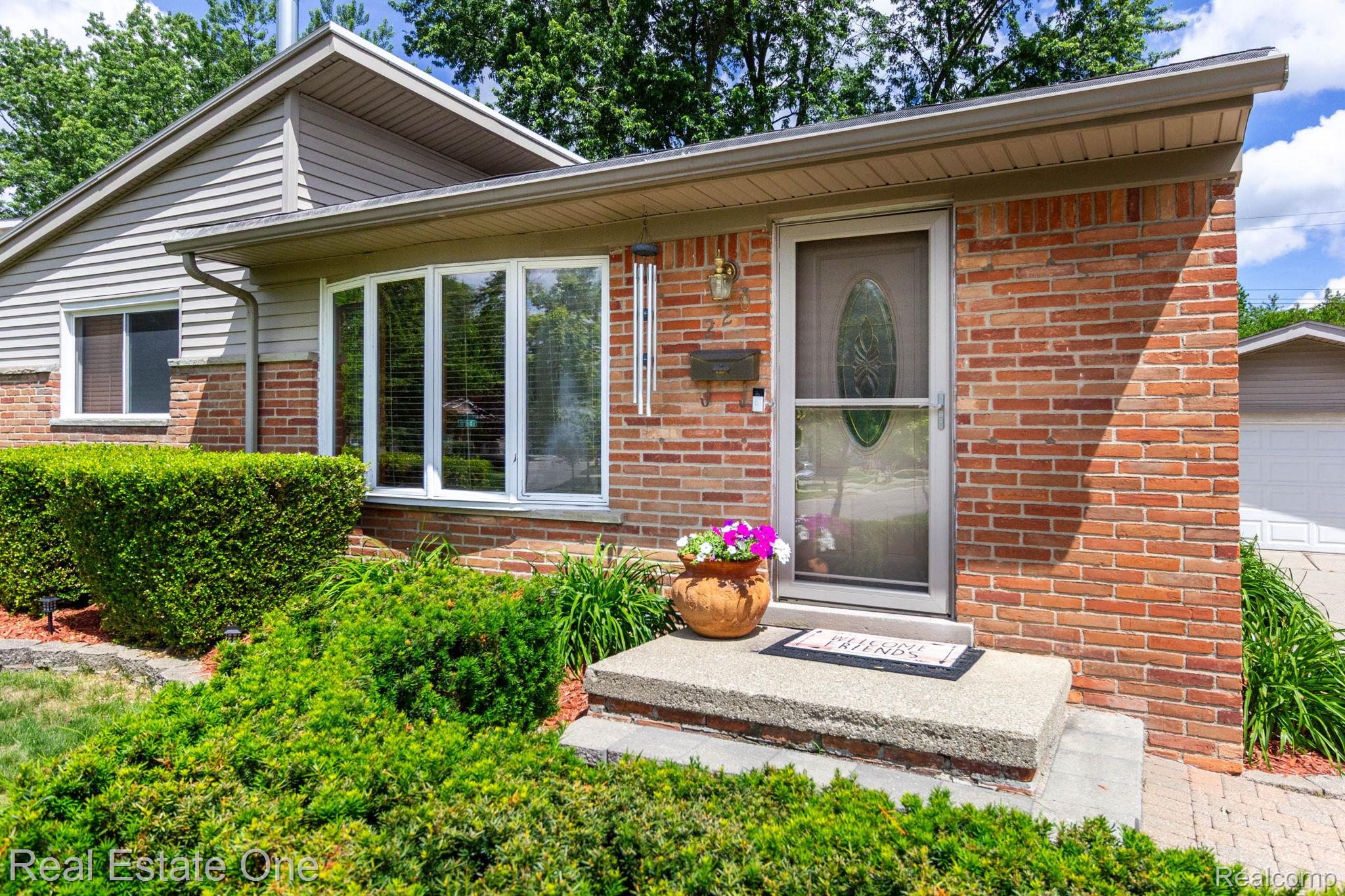 220 Winry Drive