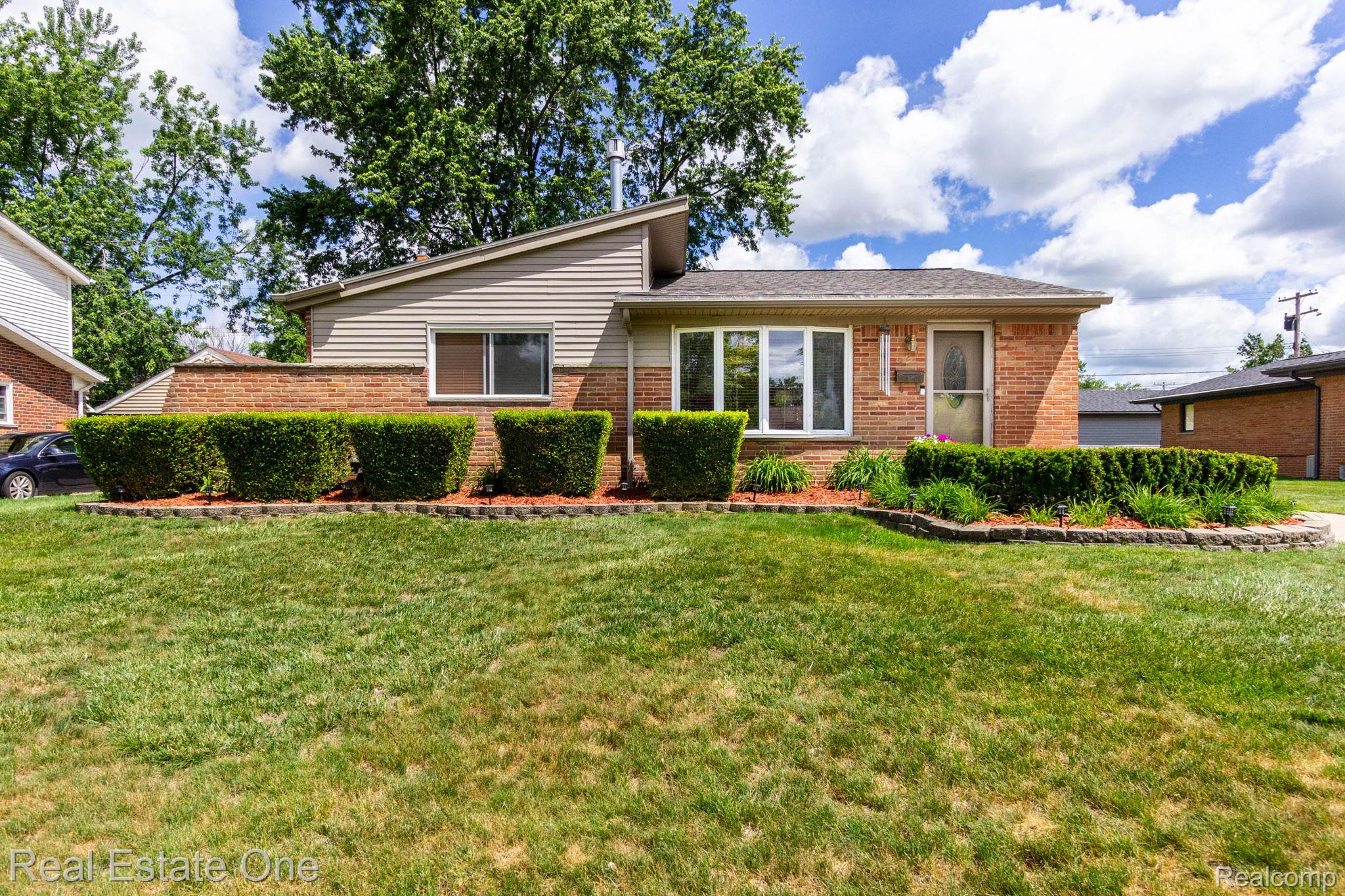 220 Winry Drive