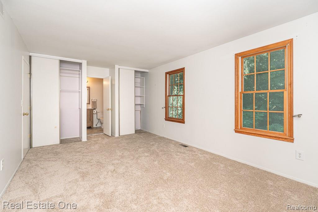 1377 Barneswood Lane