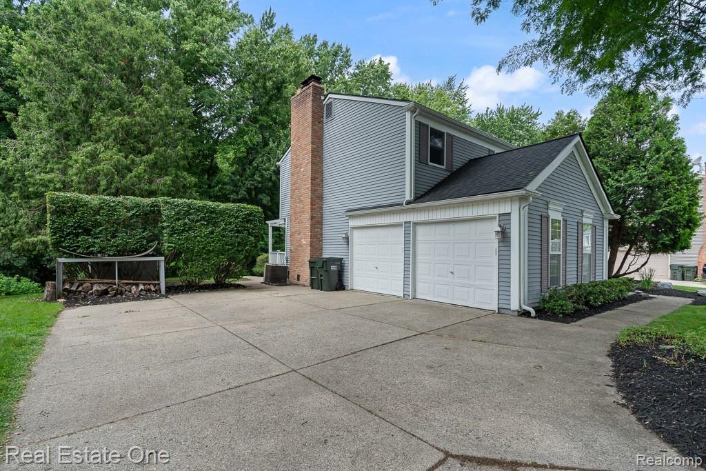 1377 Barneswood Lane