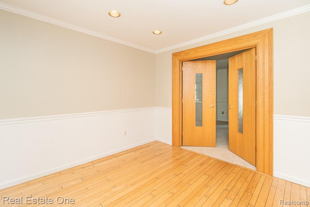 1377 Barneswood Lane