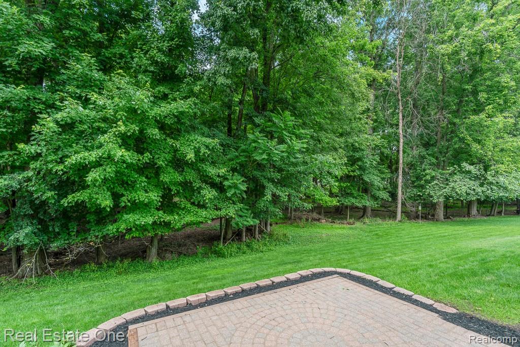 1377 Barneswood Lane