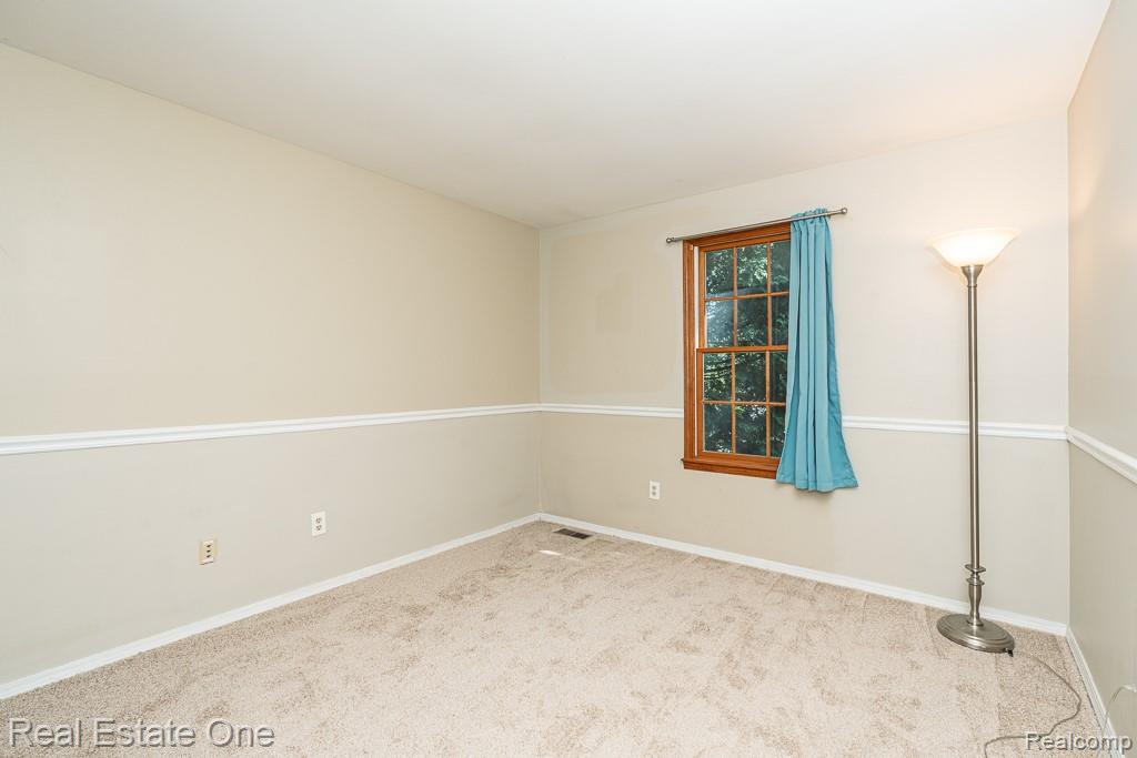 1377 Barneswood Lane