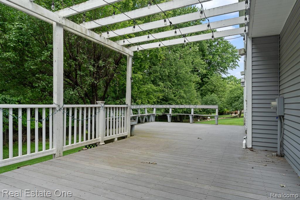 1377 Barneswood Lane