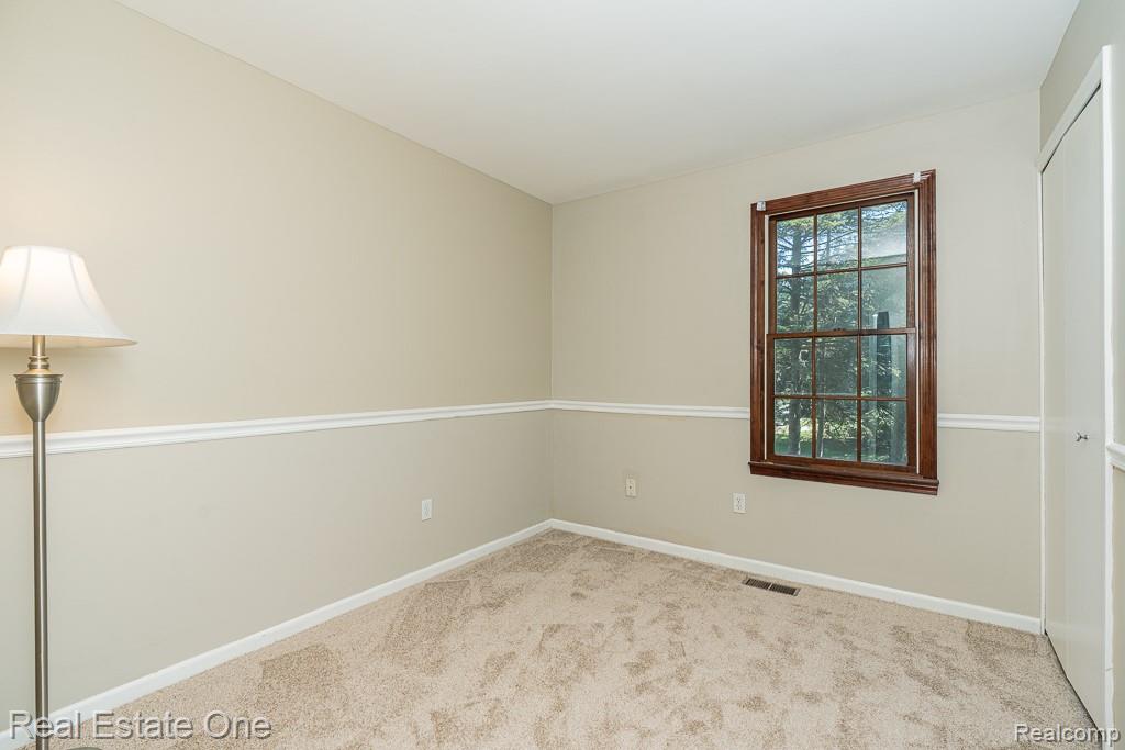 1377 Barneswood Lane