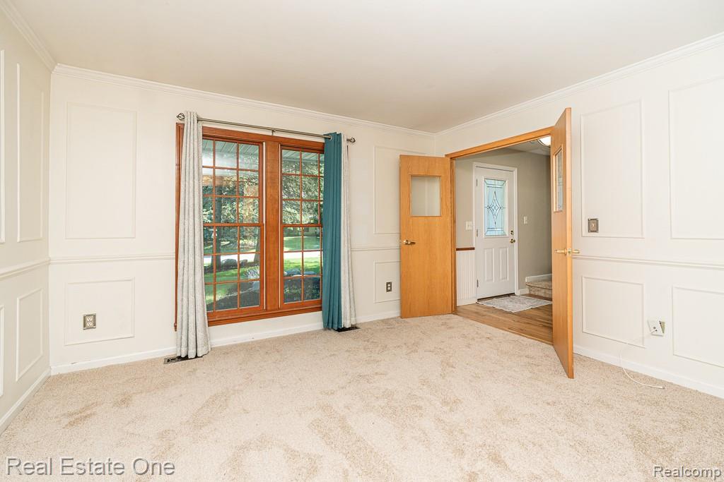 1377 Barneswood Lane