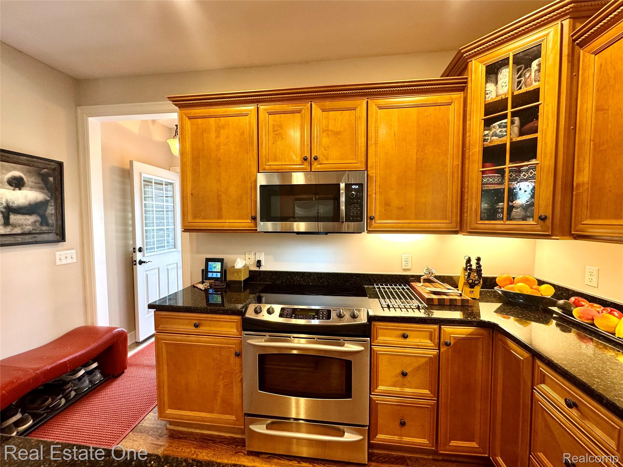 306 Woodward Avenue