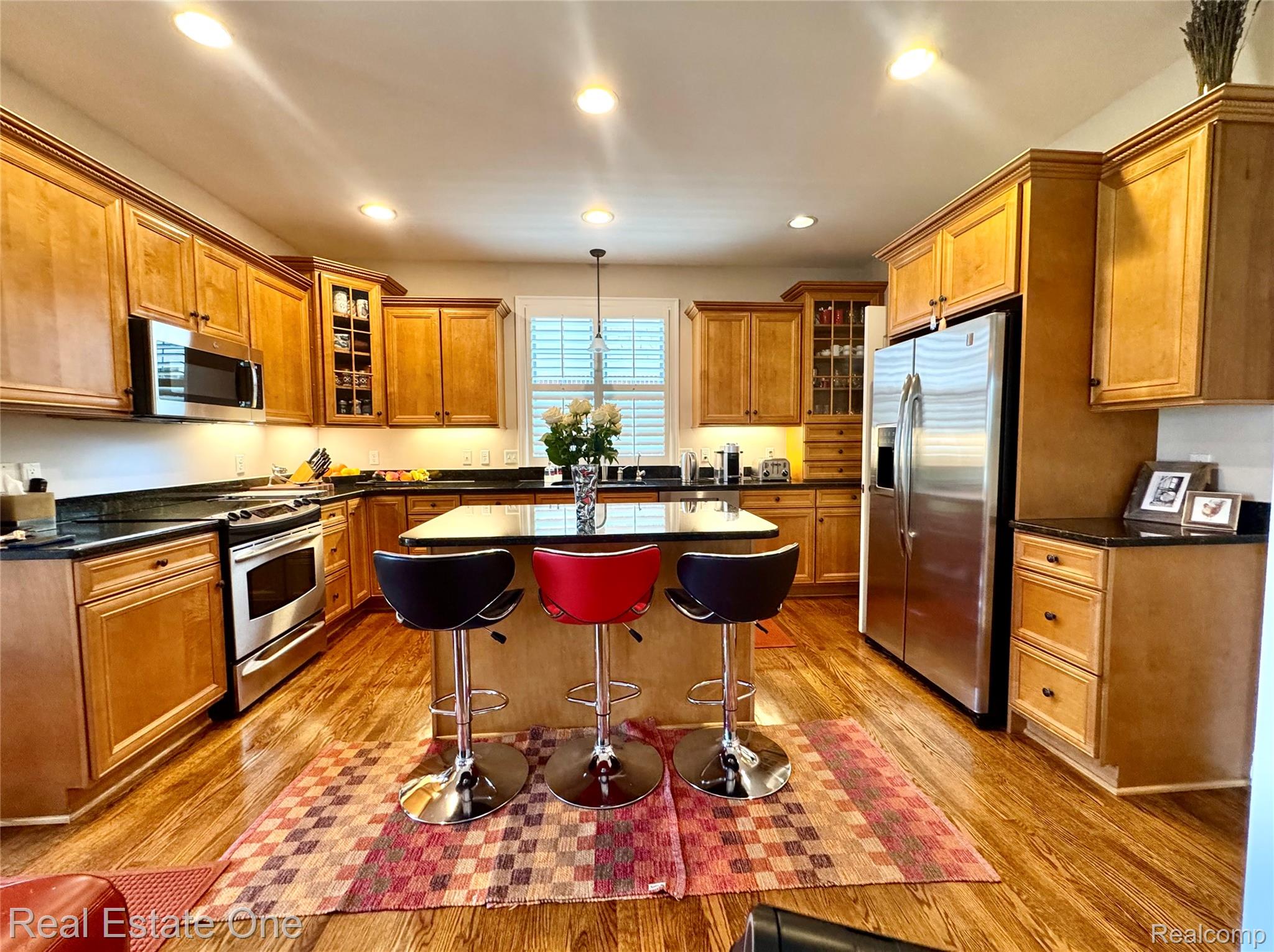 306 Woodward Avenue