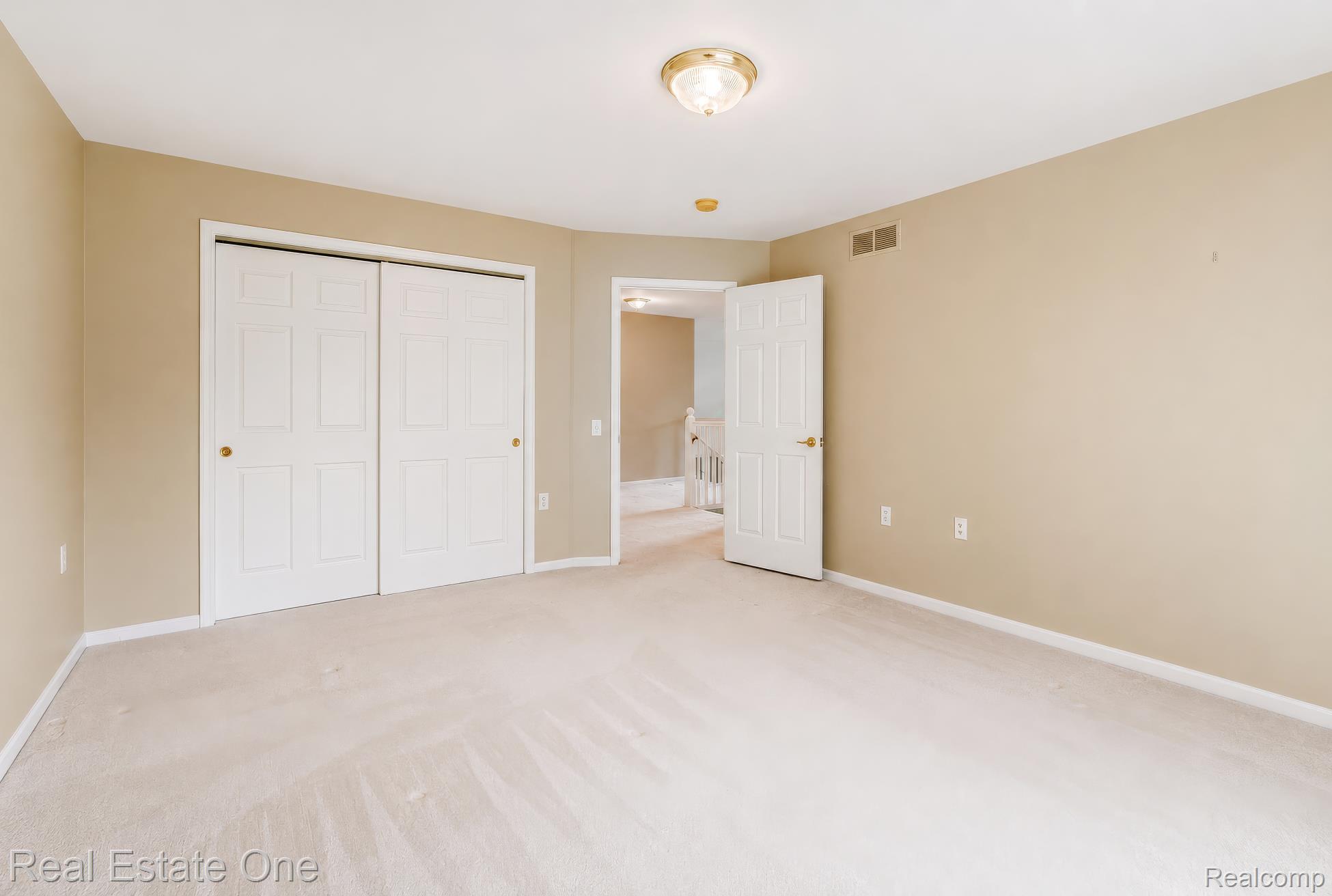 3622 Camden Court